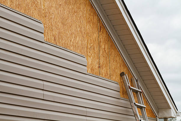 24/7 Emergency Siding Contractor experts in Champlin, MN